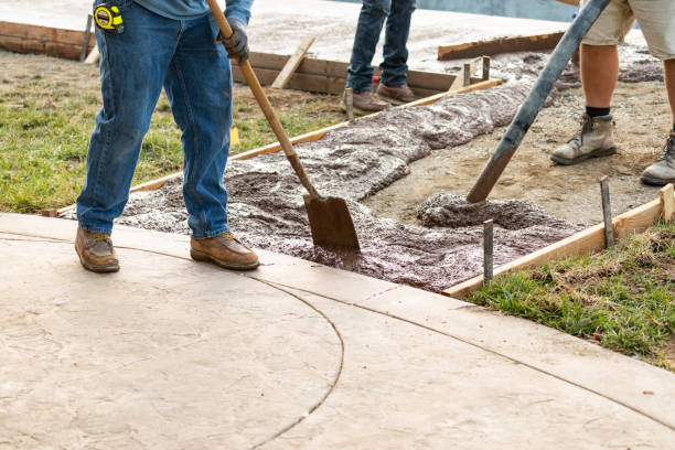 Best Commercial Concrete Services in Coal Valley, IL